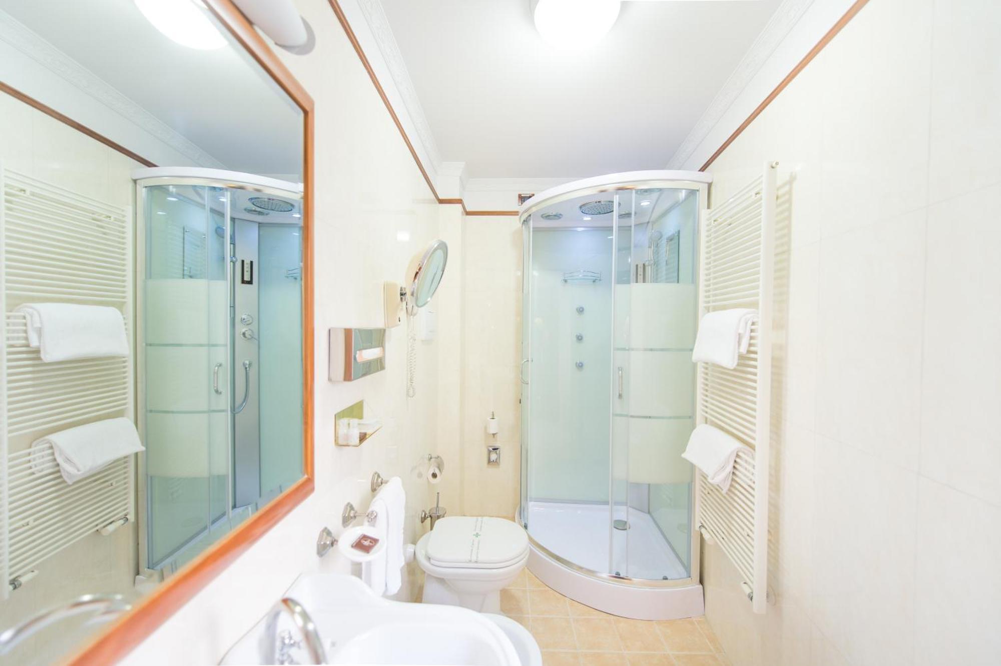 Standard Triple Room,1209354367:JPEG